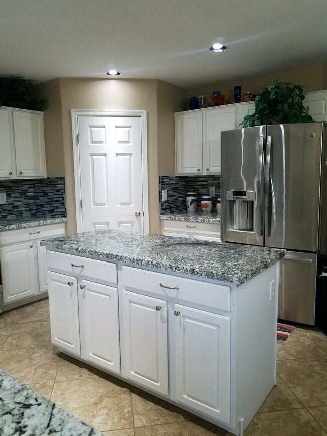 Building Photo - 2148 E Rio Vistoso Ln