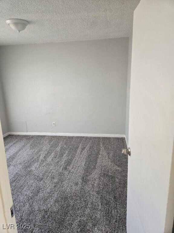 Building Photo - 409 W Van Buren Ave
