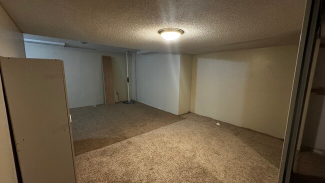 Building Photo - 8700 Loch Lomond Blvd