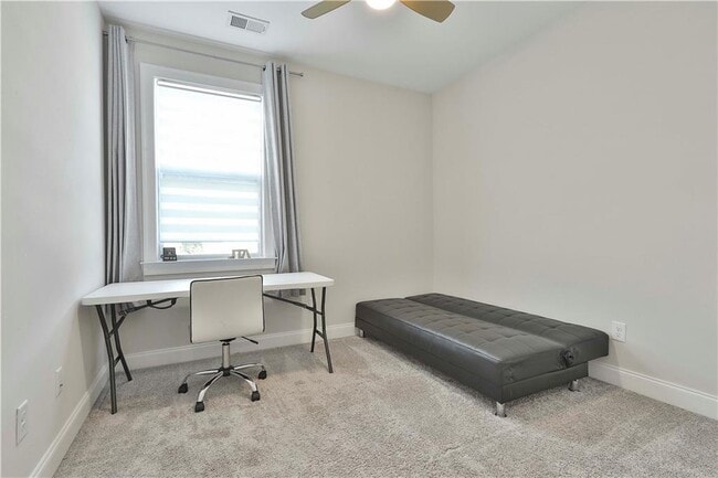 Building Photo - 673 Brennan Dr