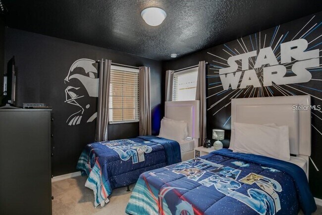 Building Photo - 8816 Corcovado Dr