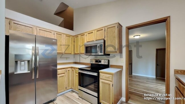 Building Photo - 20102 106 St Ct E