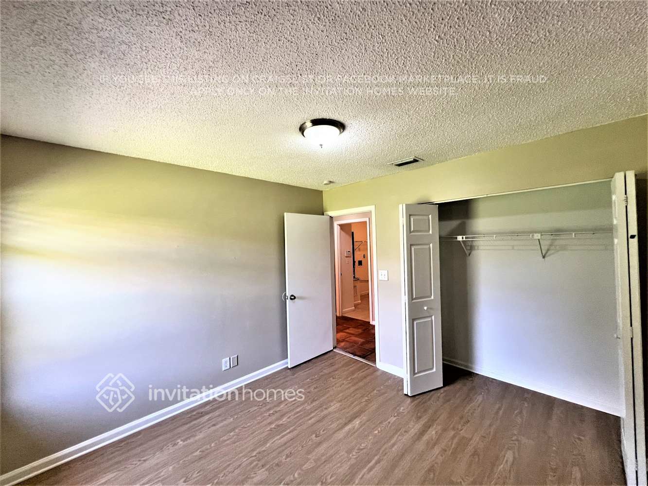 Building Photo - 1944 Lynton Cir