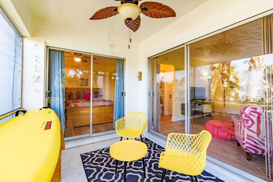 Building Photo - 141 California Ave