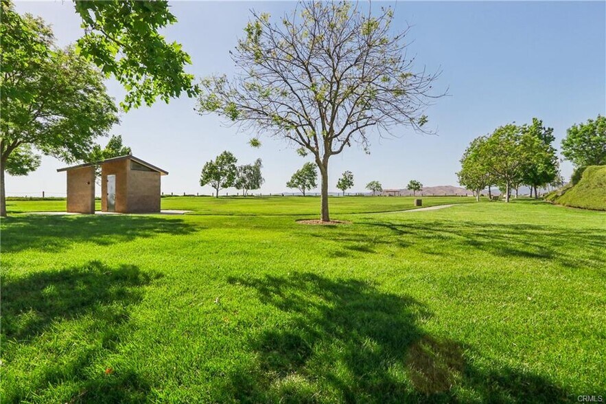 Building Photo - 14280 Yellowstone Ln