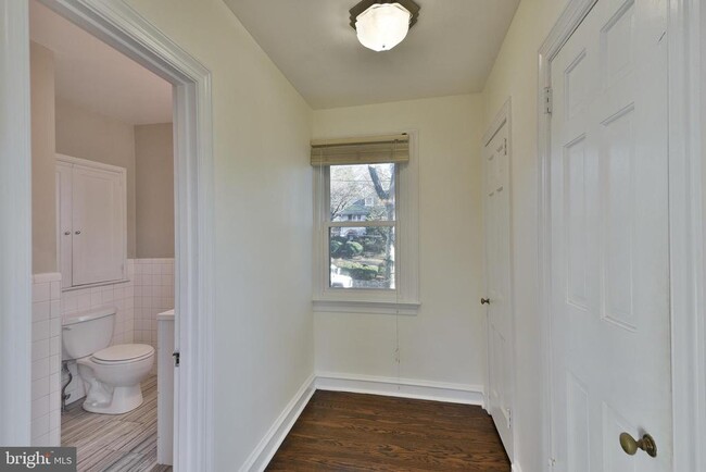 Building Photo - 8106 Cadwalader Ave