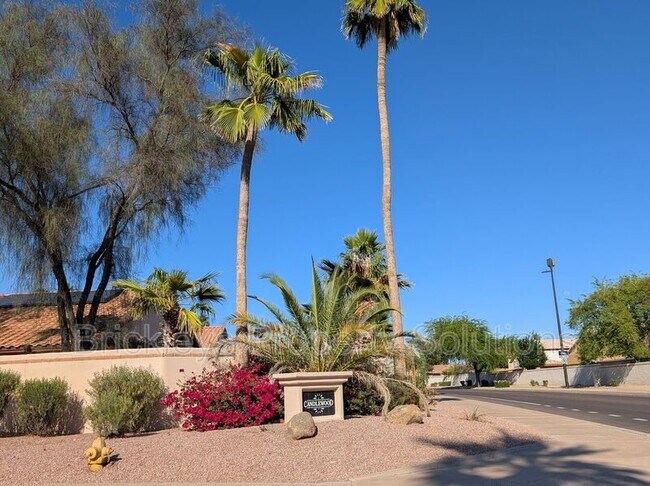 Building Photo - 618 W Tumbleweed Rd