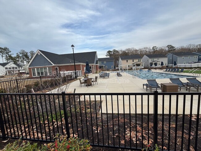 Building Photo - 118 Pocosin Path