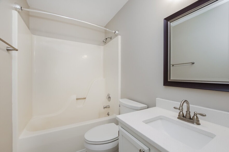 Building Photo - 14224 Quartz Ln
