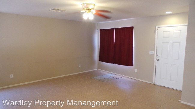 Building Photo - 617 Black Sand Ct
