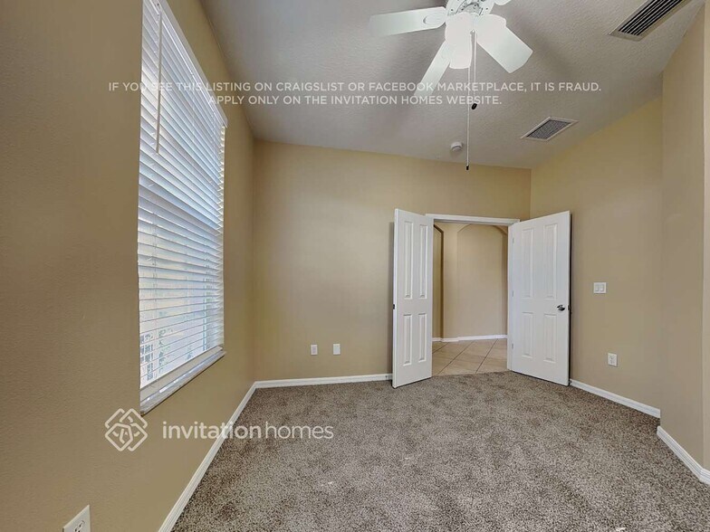 Building Photo - 2040 Wexford Green Dr