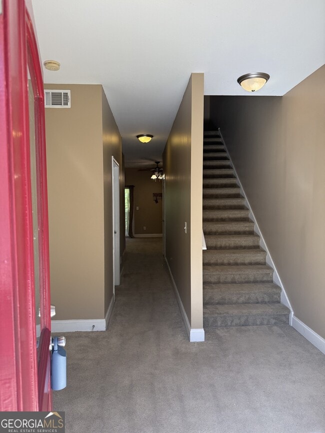 Building Photo - 235 Tower Commons Rd