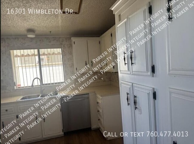 Building Photo - 16301 Wimbleton Dr