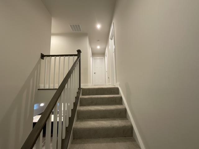 Building Photo - 810 Leni Wy