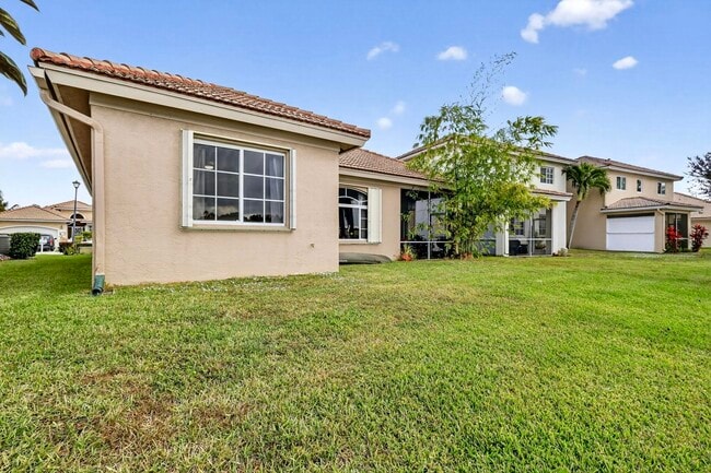 Building Photo - 8790 S San Andros