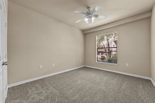Building Photo - Plaza At Chase Oaks
