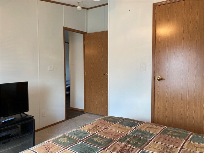 Building Photo - 1447 Rochester St