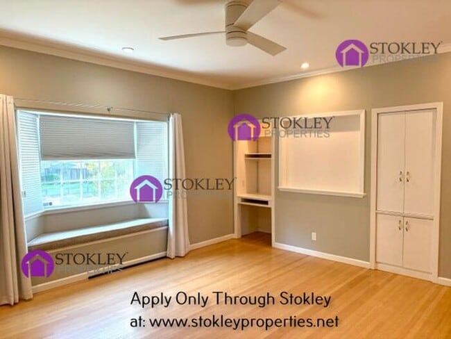 Building Photo - 231 Ivy Dr