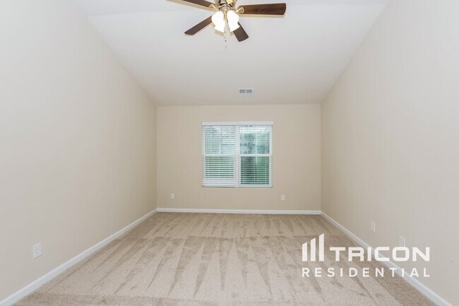 Building Photo - 4717 Opus Ln
