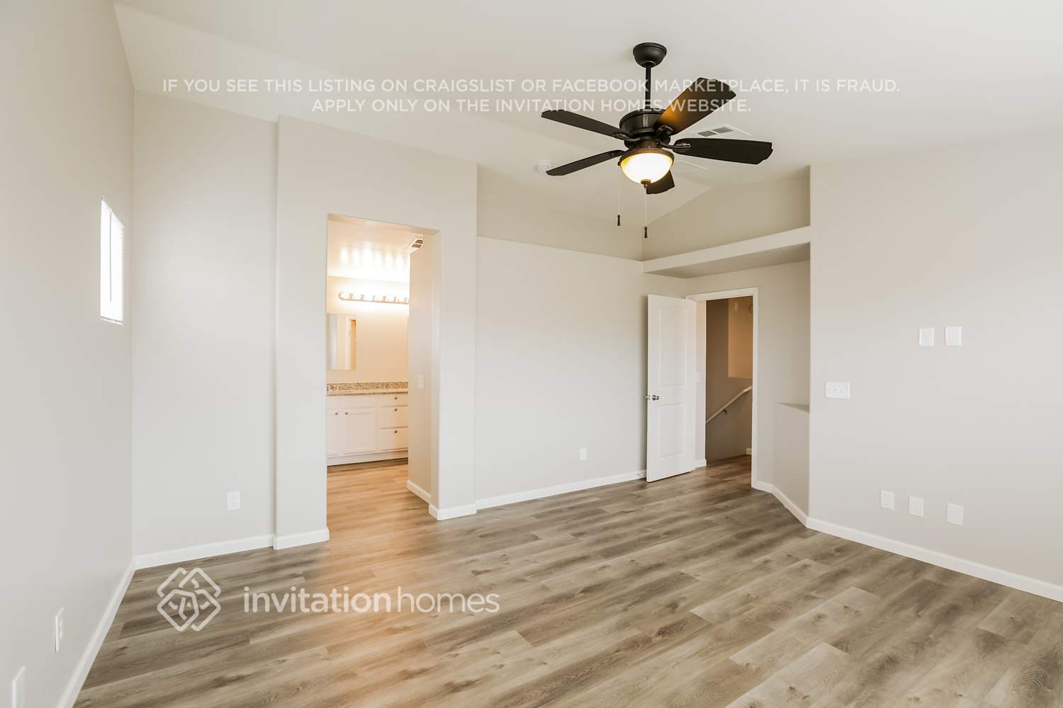 Building Photo - 7233 S 39th Way
