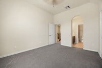 Building Photo - 5822 Crawford Hill Ln