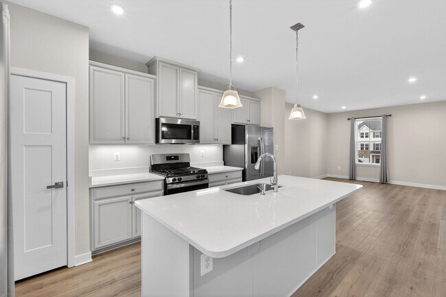 Building Photo - Baker Farm Beauty - Showings TBD