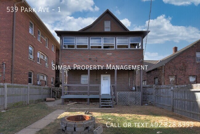Building Photo - 539 Park Ave