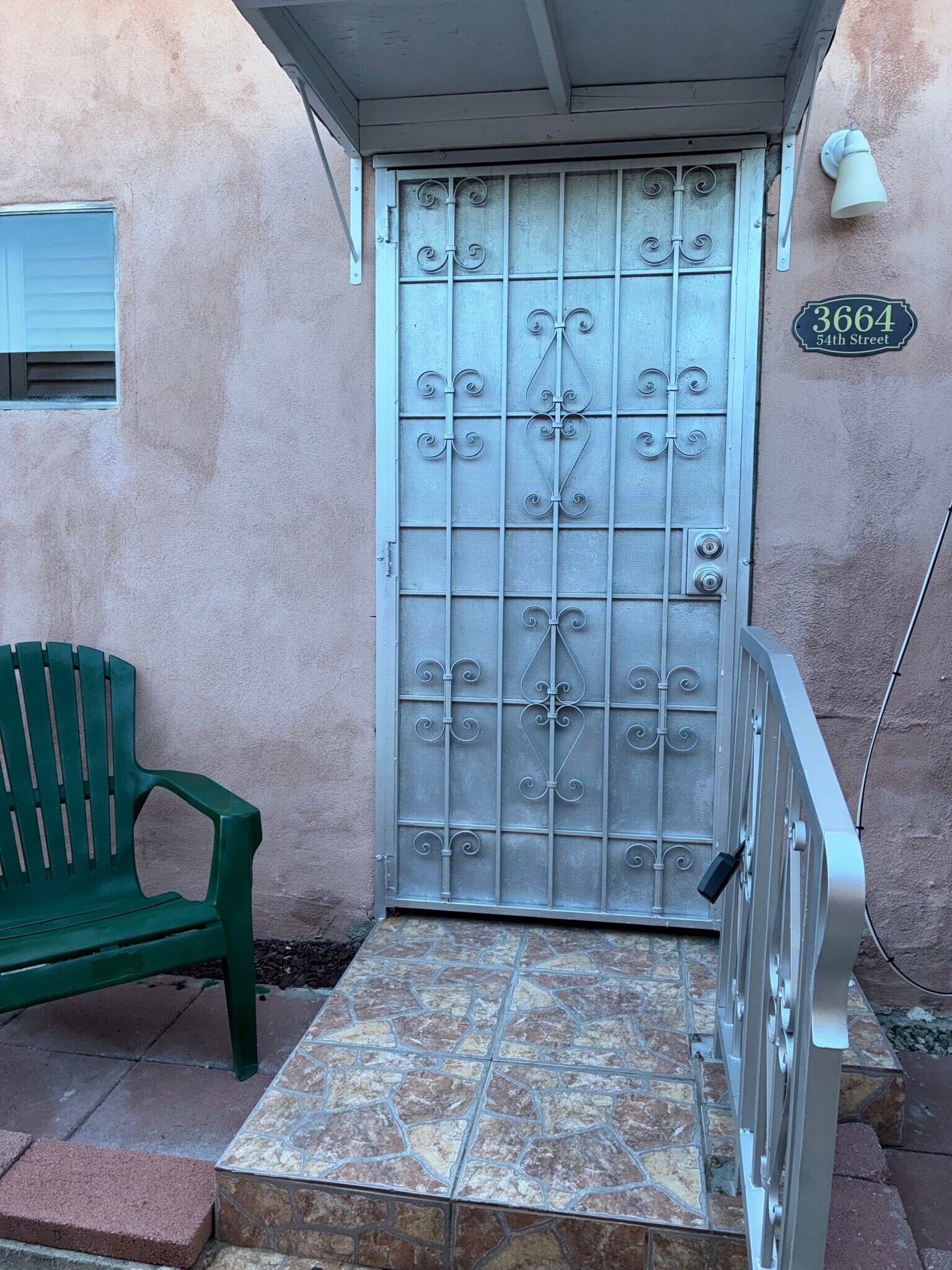 Building Photo - 3664 W 54th St