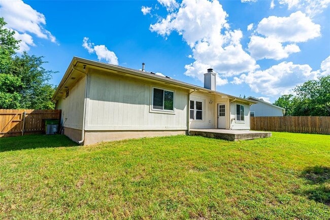 Building Photo - 1702 Verbena Way