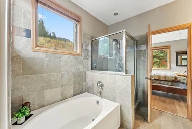 Building Photo - 91791 Ryan Gulch Rd