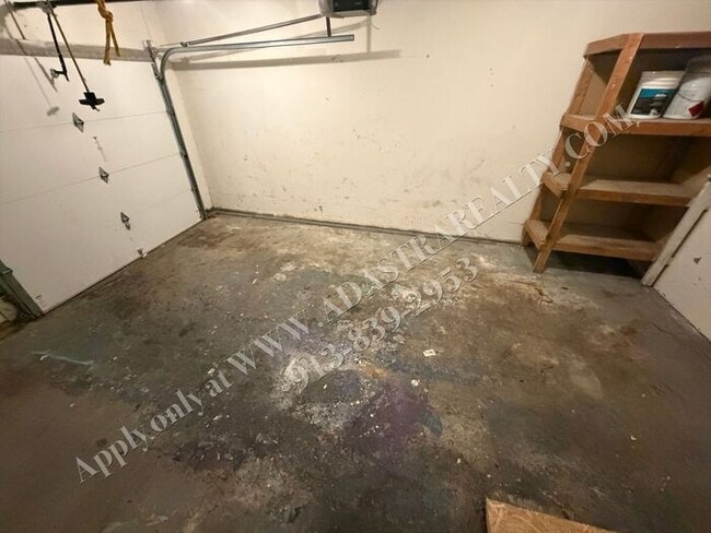 Building Photo - Cozy 3 Bed 1 Bath Home in Raytown-Available NOW!!