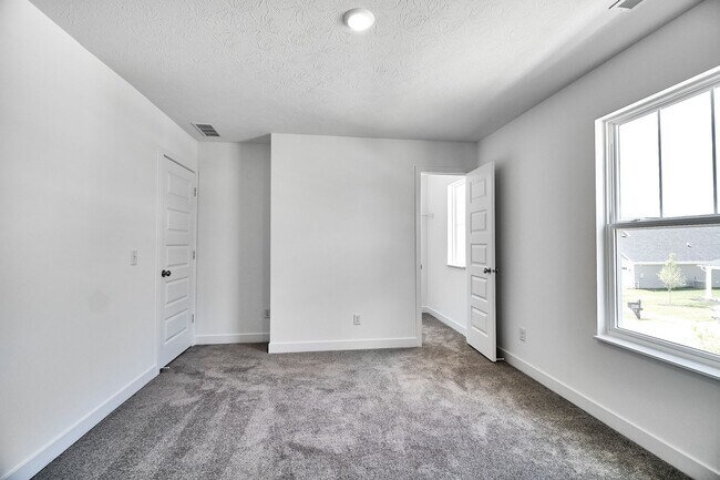 Building Photo - 408 Eisenhower St