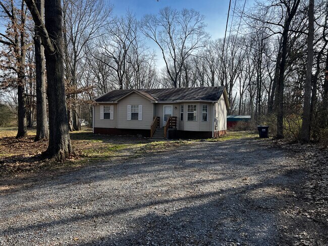 Building Photo - 5220 Redfield Dr