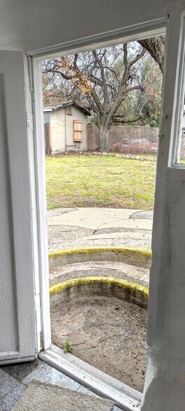 Building Photo - 1720 San Bernardino Ave