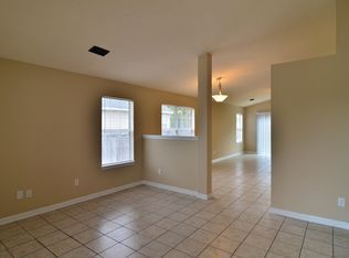 Building Photo - 7 Brushwood Ct