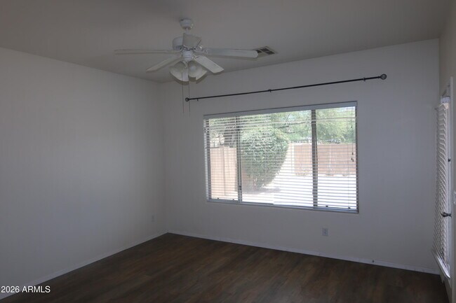 Building Photo - 5316 W El Cortez Trail
