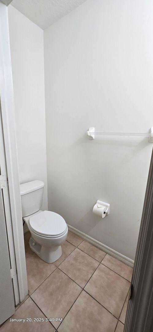 Building Photo - ***ONE FREE MONTH OF RENT Beautiful Clean ...