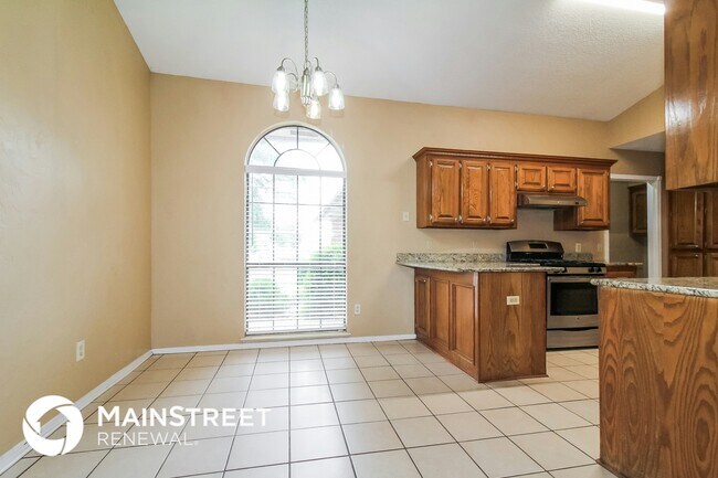 Building Photo - 417 Cypress Dr