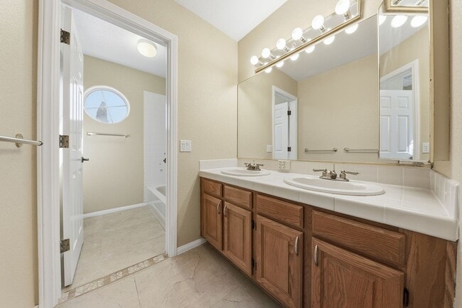 Building Photo - Luxury Lakefront Living in Desert Shores – 4 Bedroom Home with Private Dock & Stunning Views