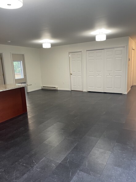 Building Photo - 120 Chambers Aly
