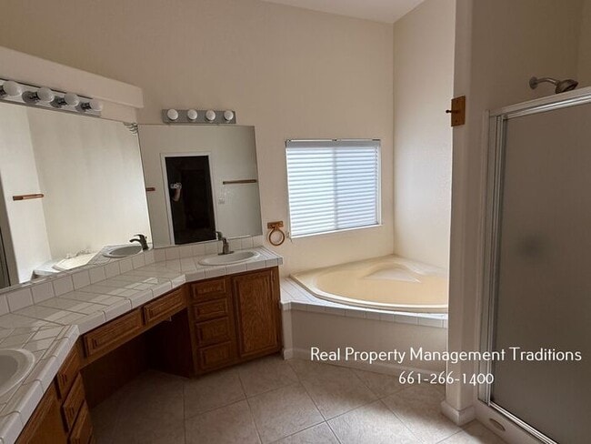 Building Photo - Fabulous Home in Stallion Meadows, Acton