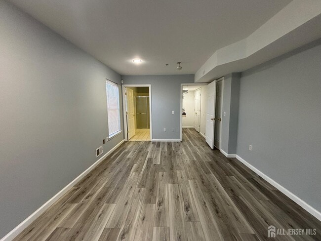 Building Photo - 116 Chariot Ct