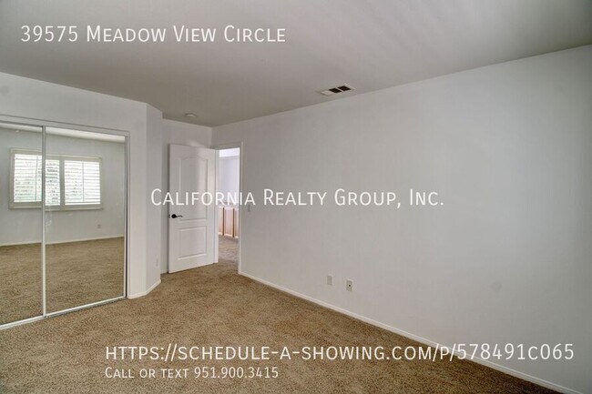 Building Photo - 39575 Meadow View Cir
