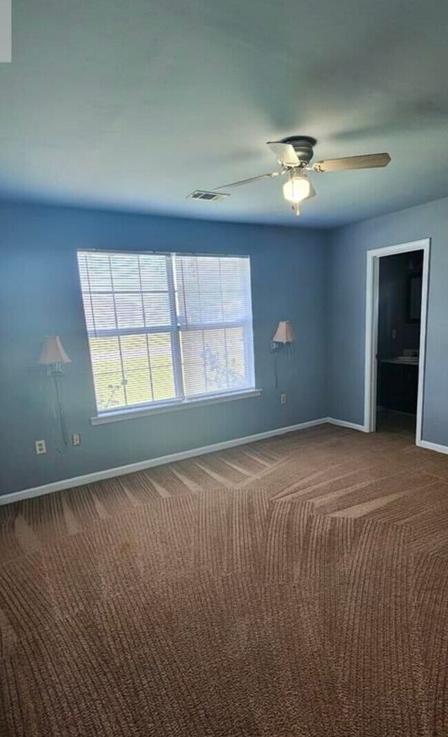 Building Photo - 1302 Loblolly Dr