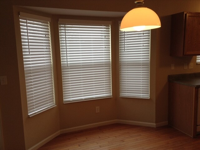 Building Photo - 2401 Oaktree Place