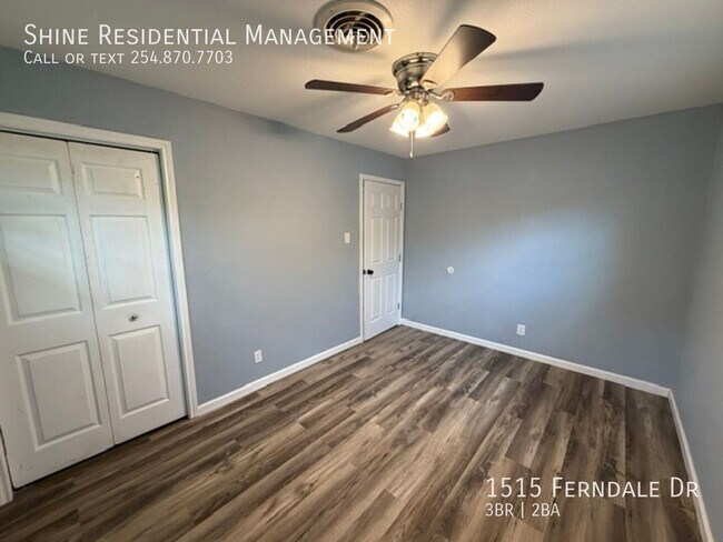 Building Photo - 1515 Ferndale Dr