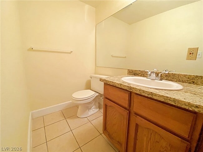 Building Photo - 894 Rhinegold Way