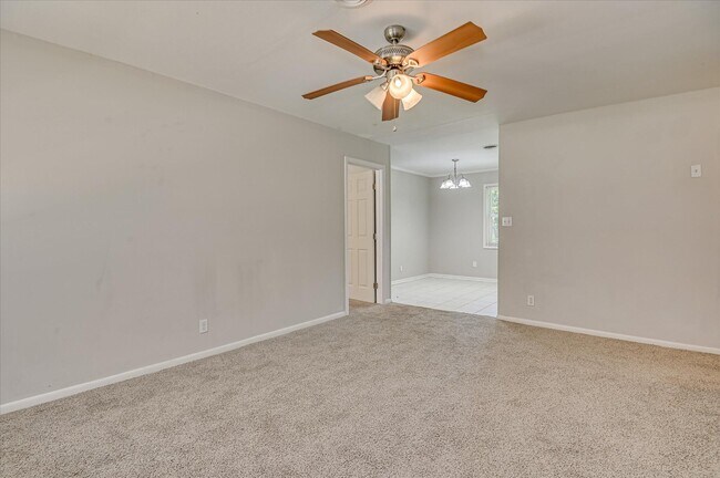 Building Photo - 3608 Alene Cir