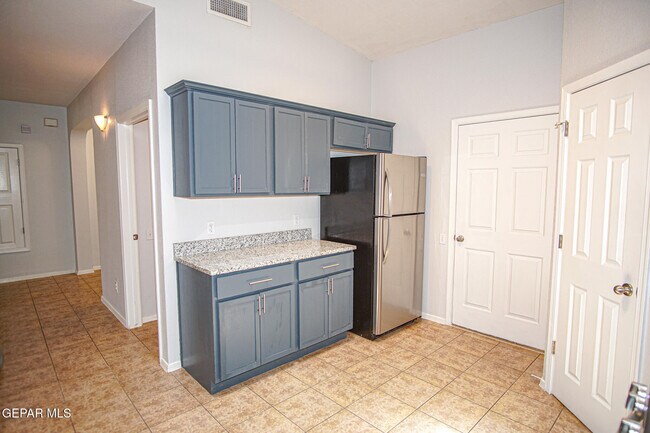 Building Photo - 5902 Redstone Mesa Ct