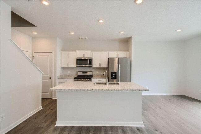 Building Photo - 6354 Ripken St